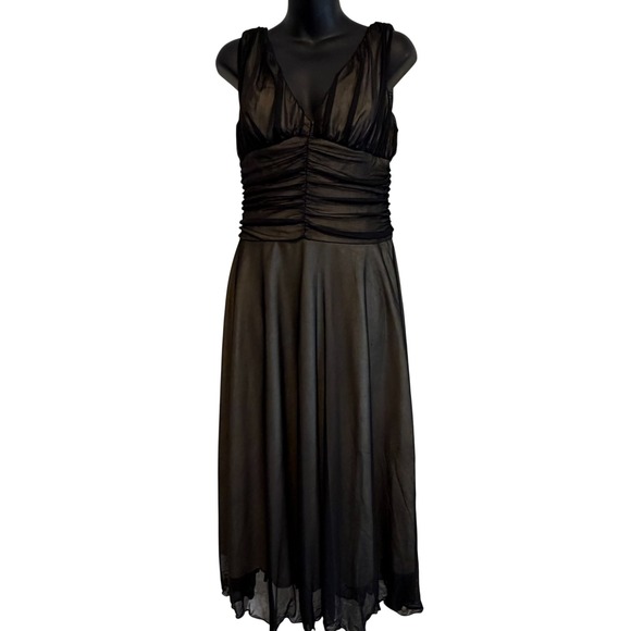 Connected Black Sheer Ruched V Neck Sleeveless Midi Dress Size 10 - Picture 2 of 9